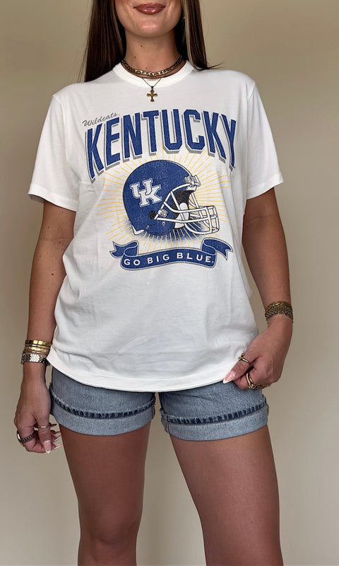 Man O War Tee