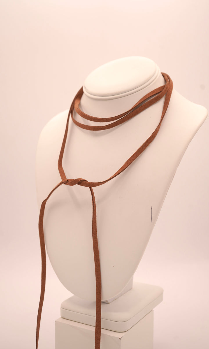 Oak & Ivy Tie Necklace