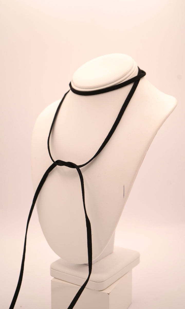 Oak & Ivy Tie Necklace