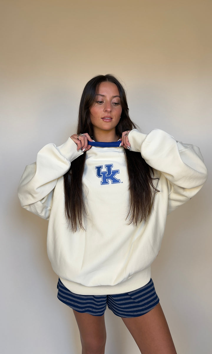 Kastle Mockneck