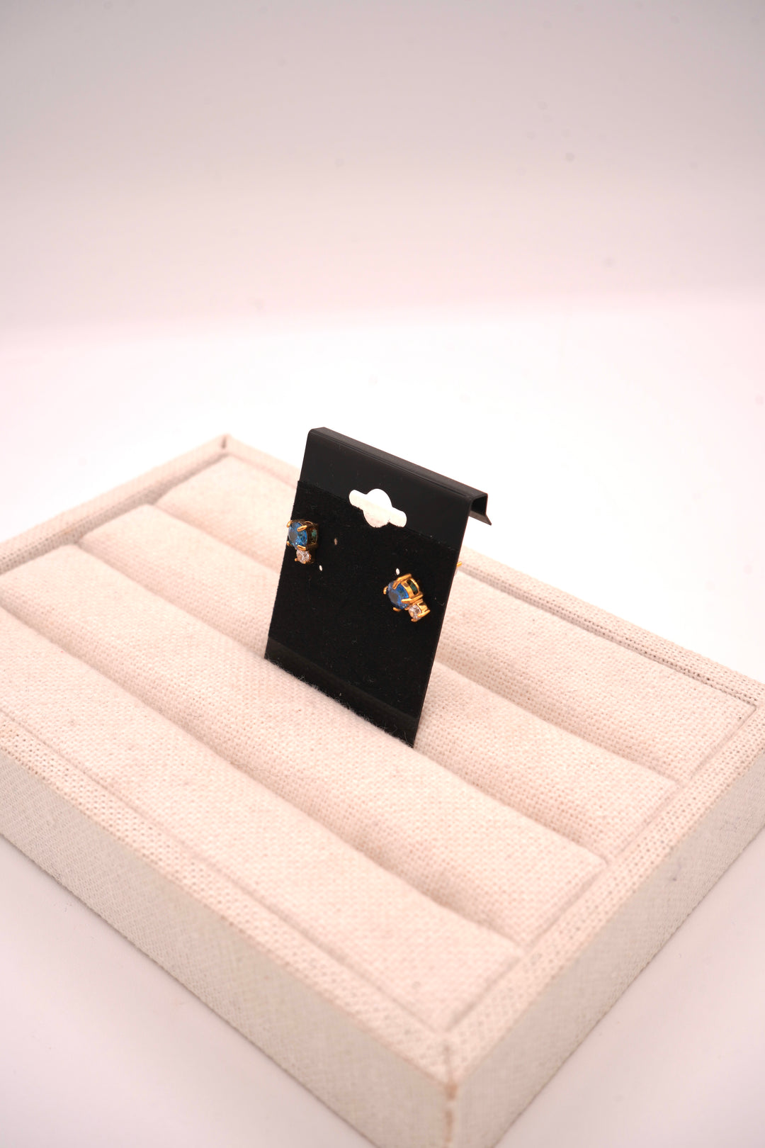 Loud Crowd Earring