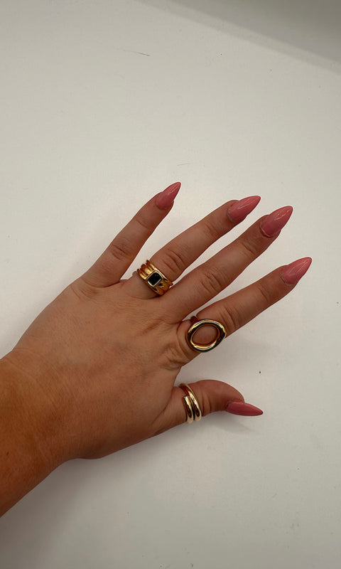 Suzie Ring