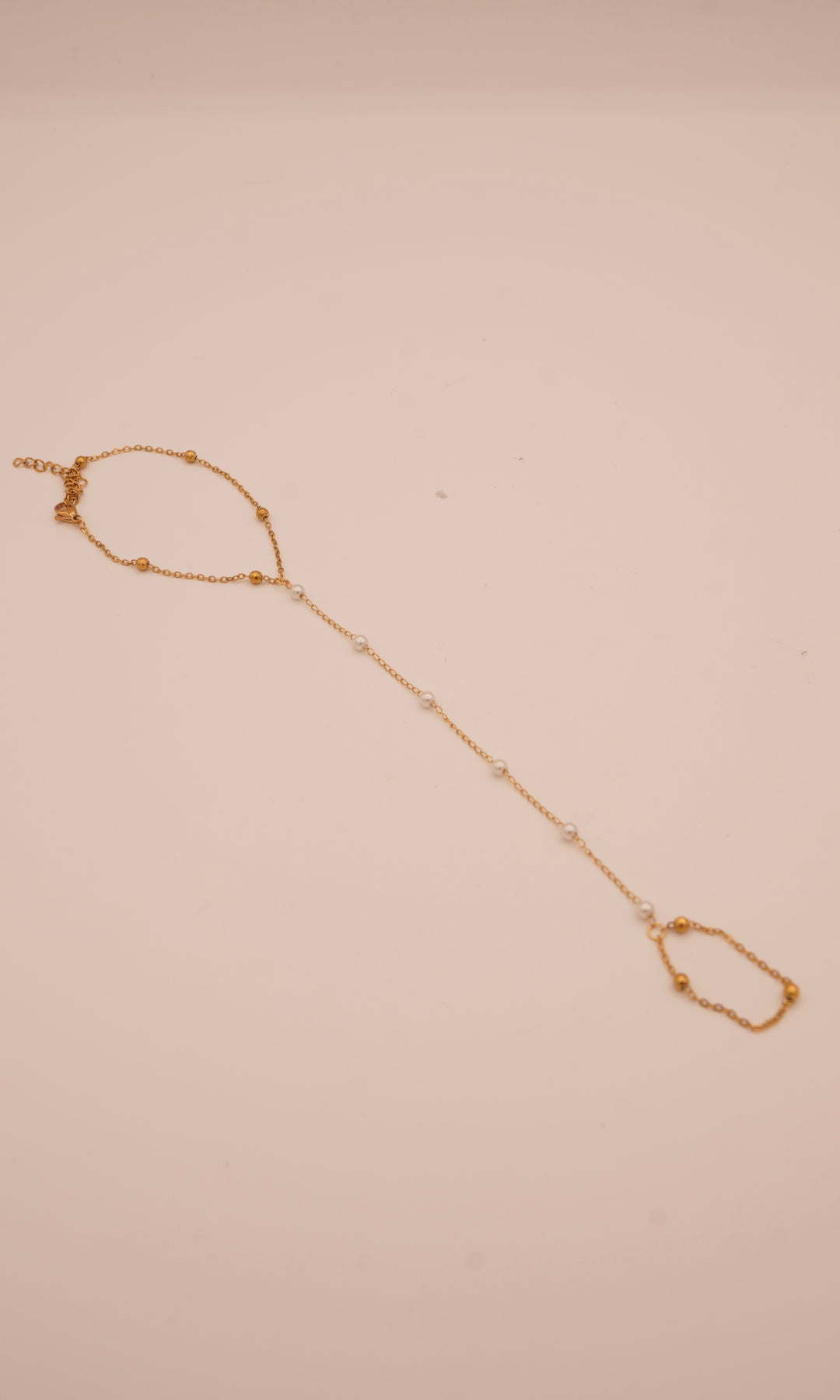 Femme Hand Chain