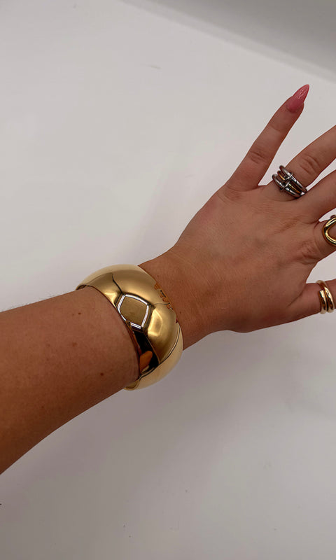 Wide Alpine Bracelet