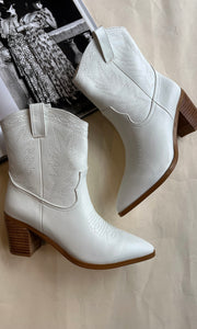 Billini Nayli Bootie