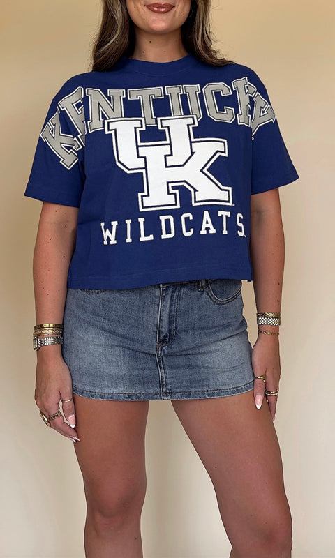 It's A Party Tee