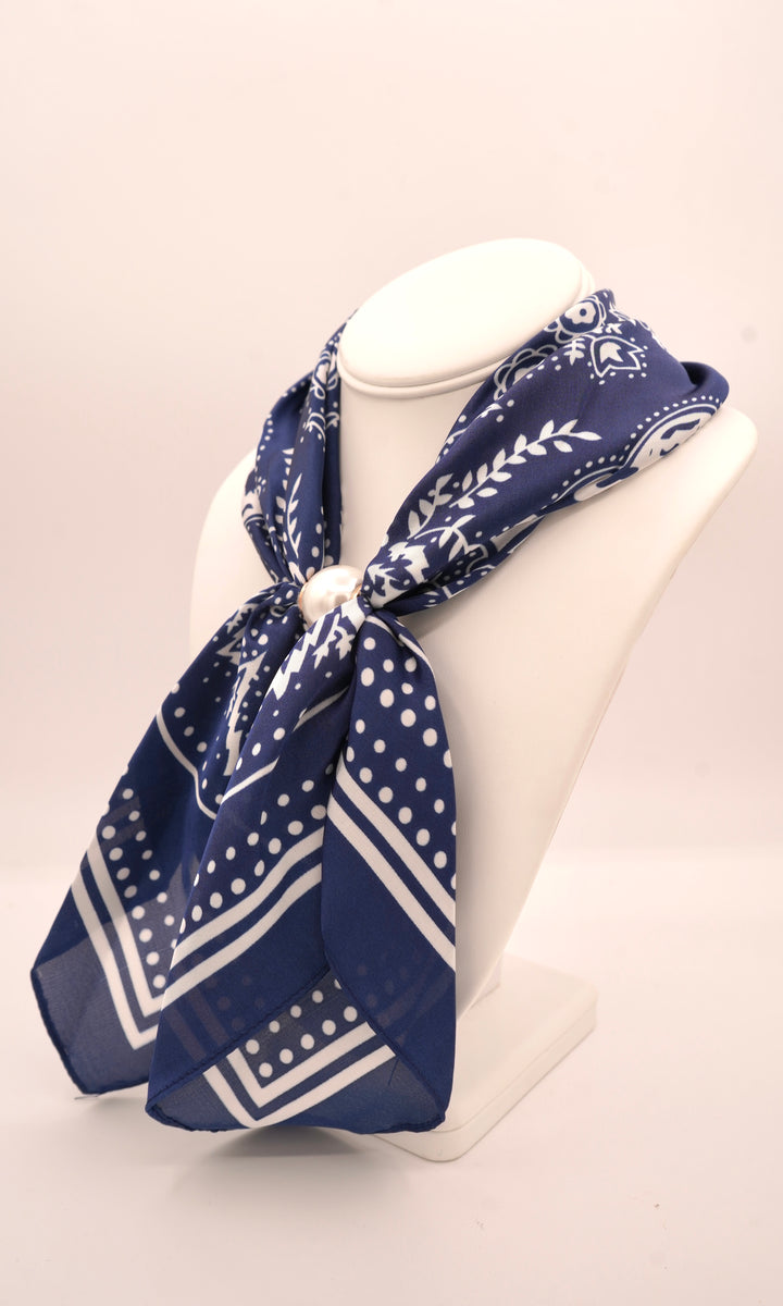 Rex Scarf Necklace