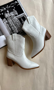 Billini Nayli Bootie