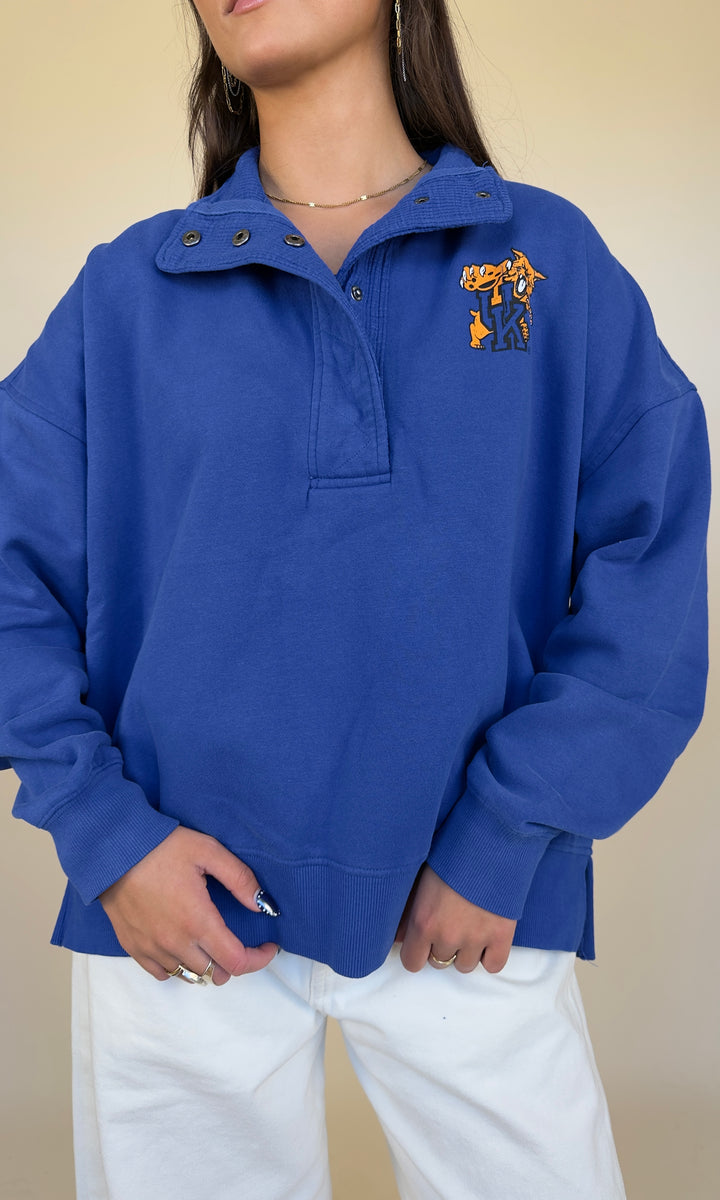 Teamwork Pullover
