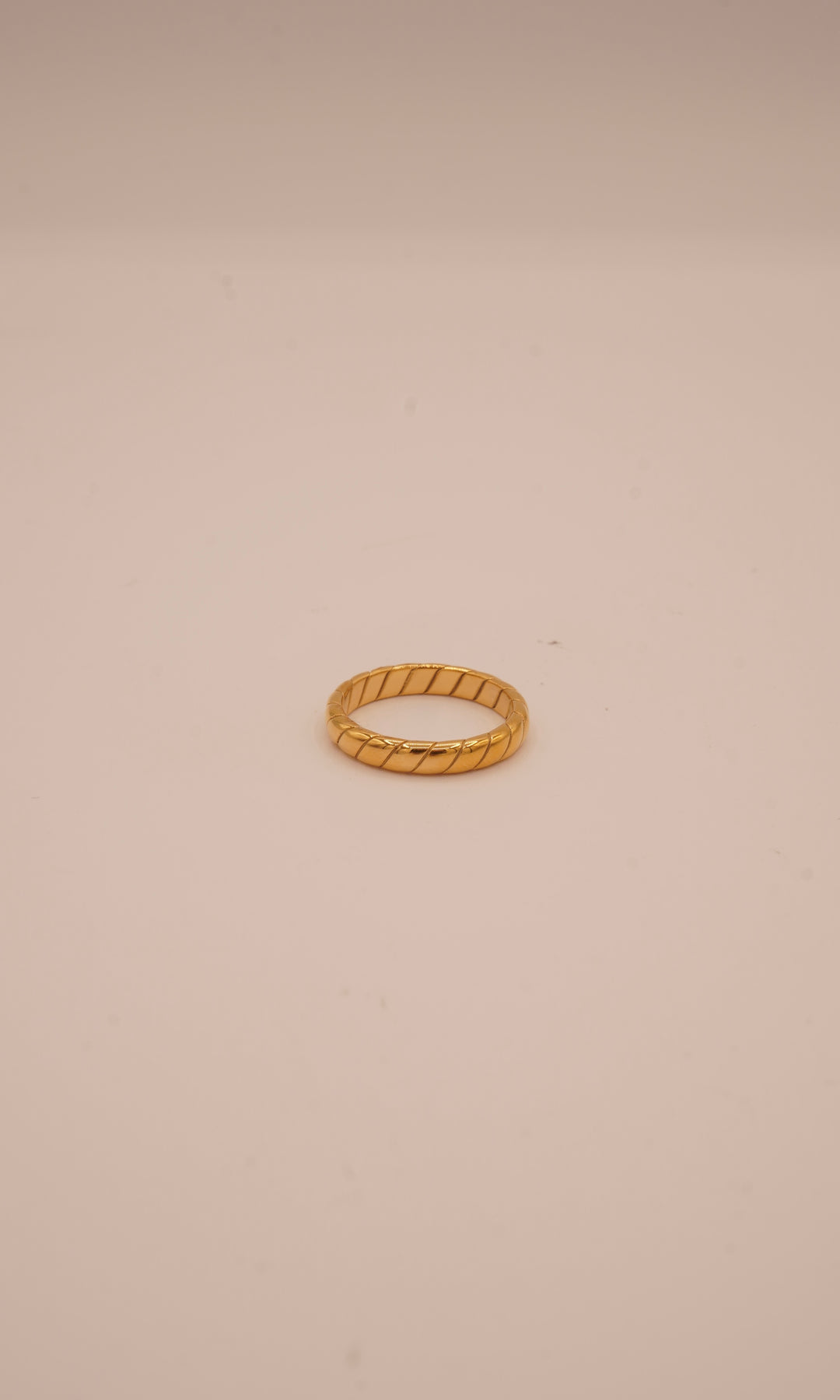 Enthusiam Ring