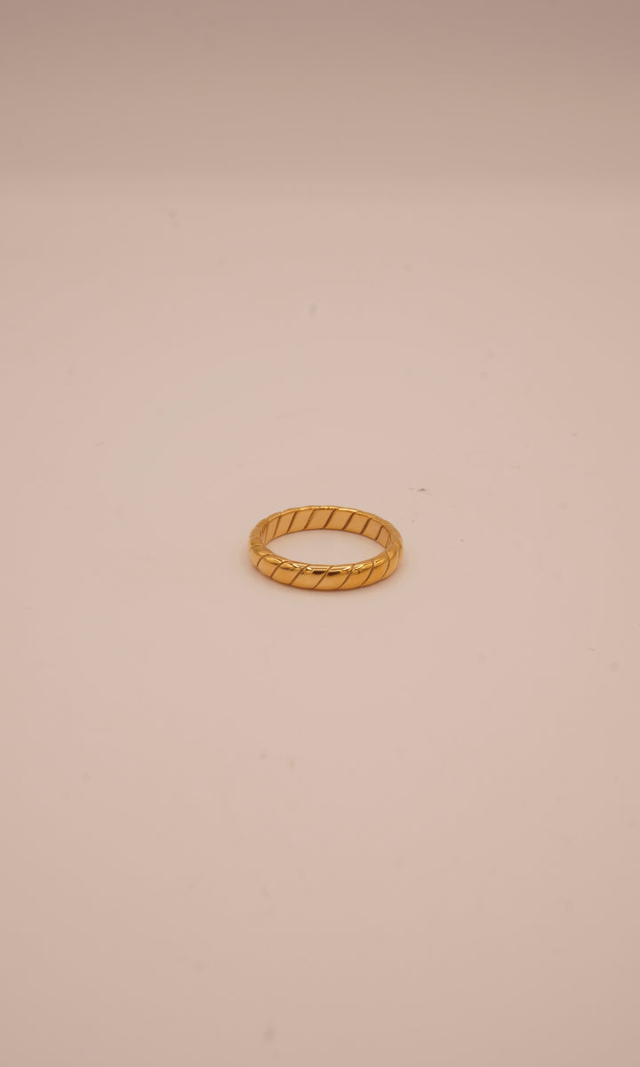Enthusiam Ring