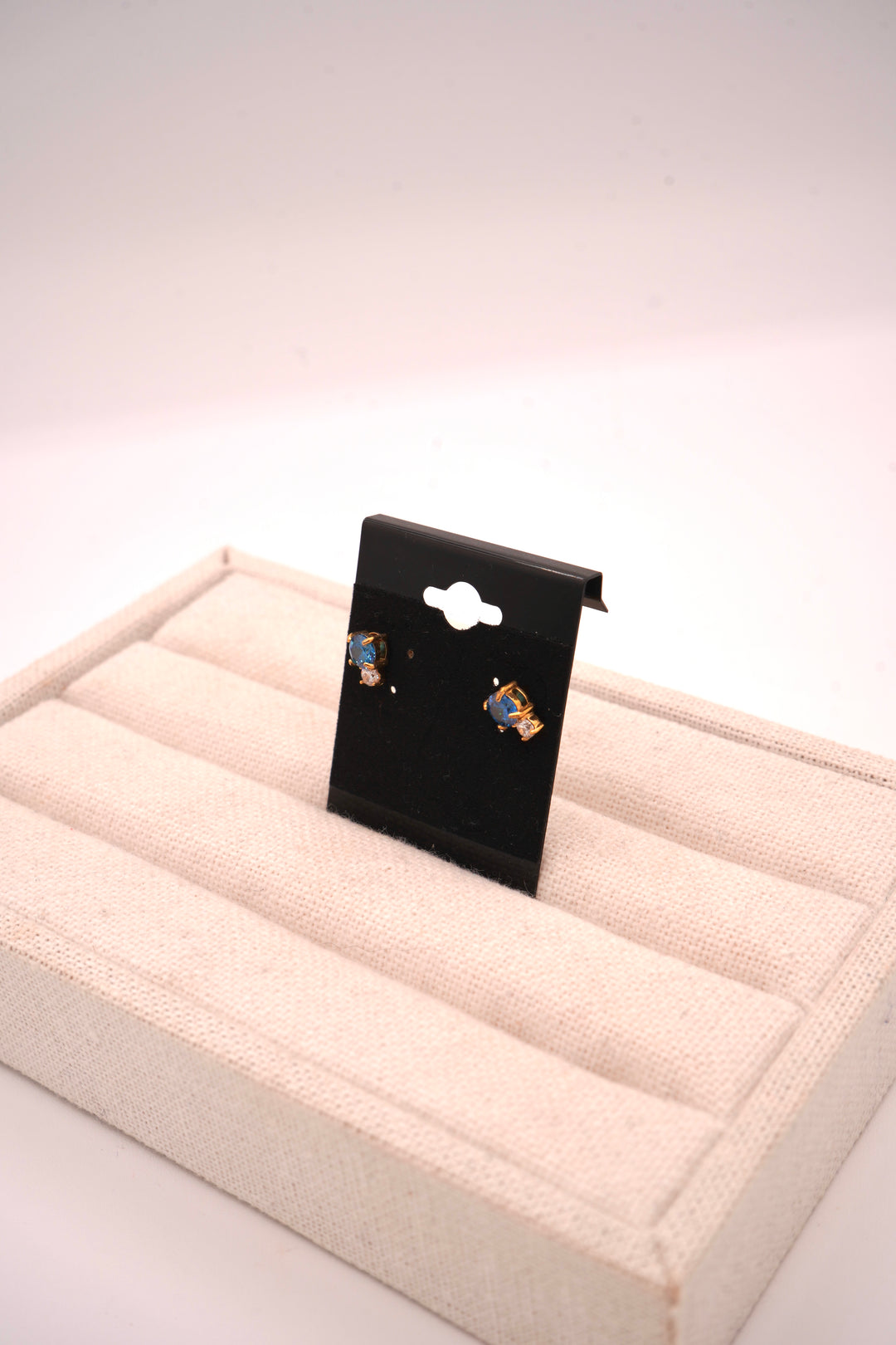 Loud Crowd Earring