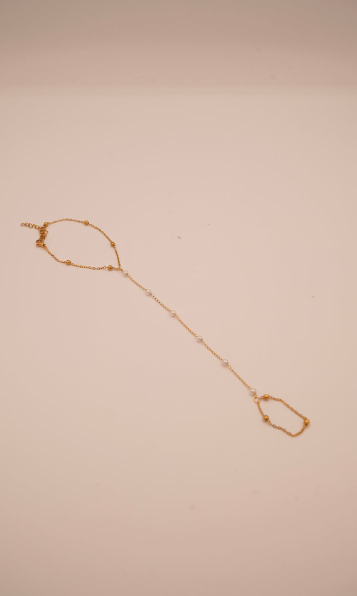 Femme Hand Chain
