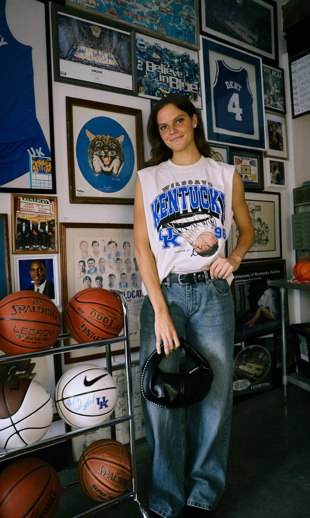 Untouchables Muscle Tee