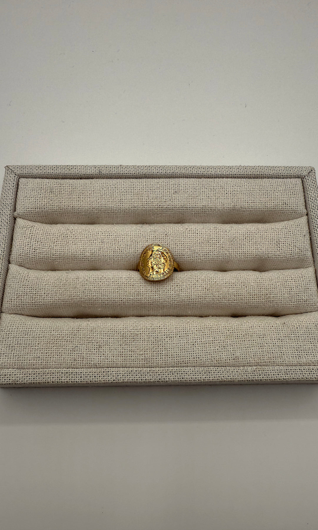 Constantine Ring