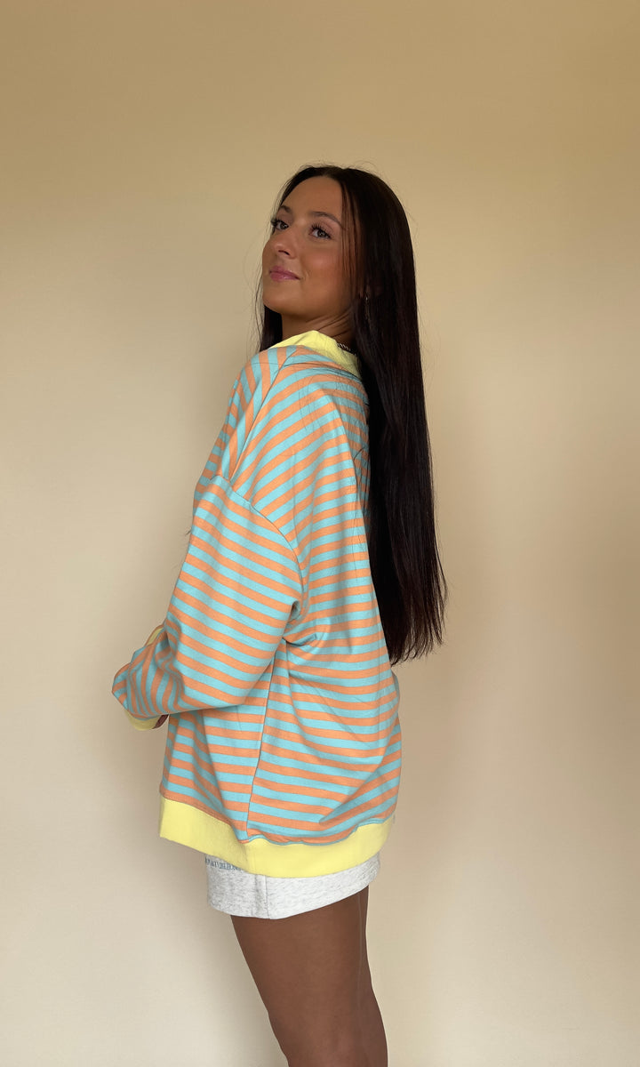Sunny Sky Mockneck