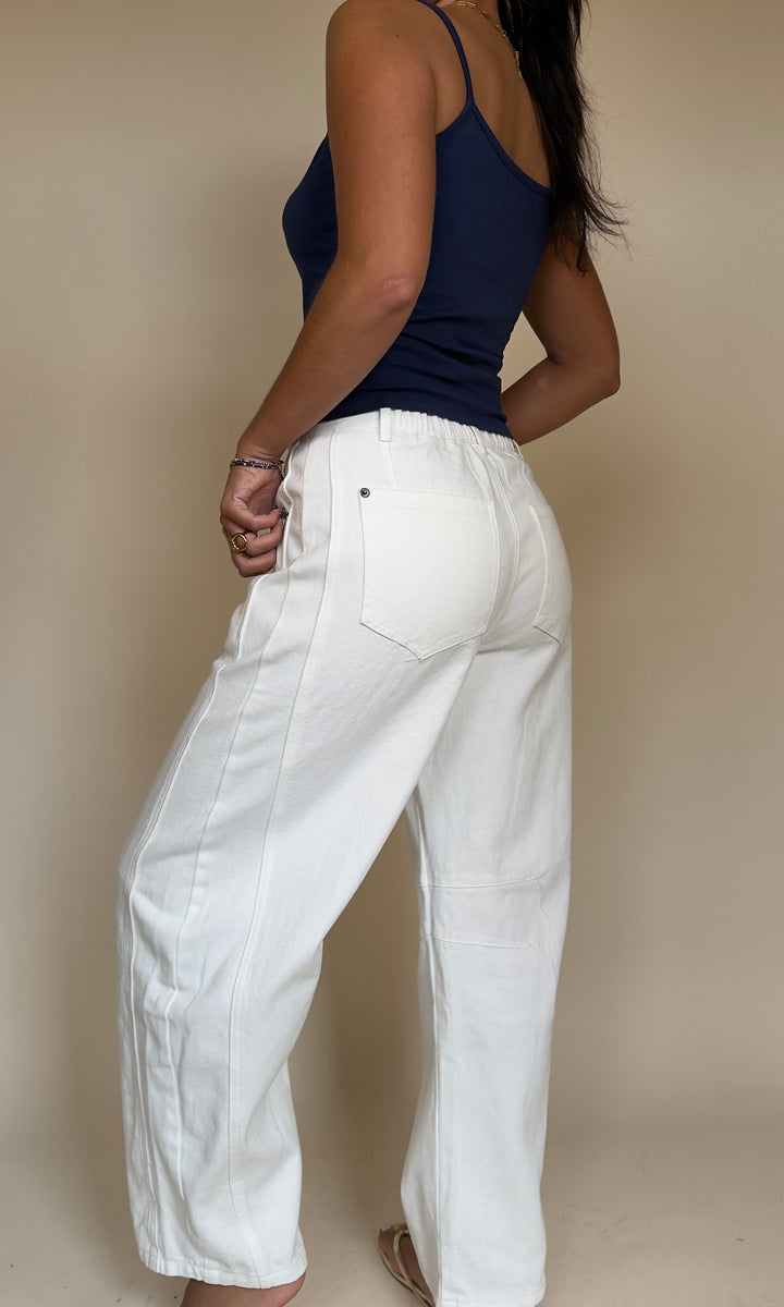 Chelsea Barrel Jean