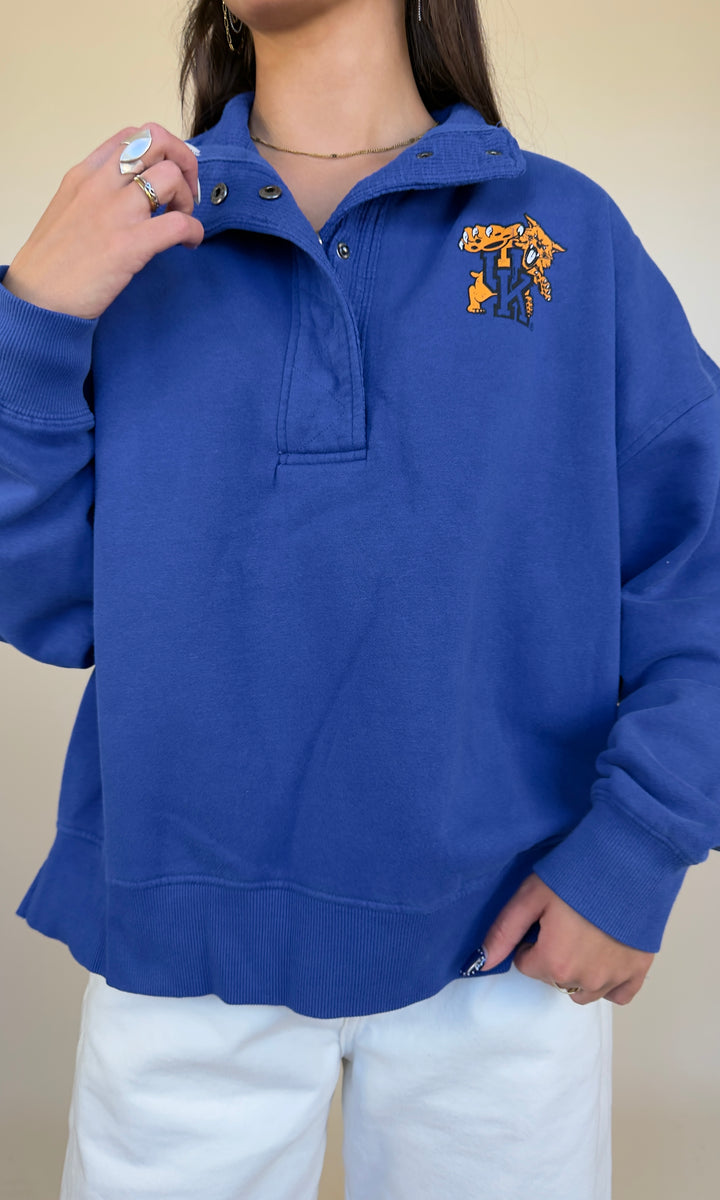Teamwork Pullover