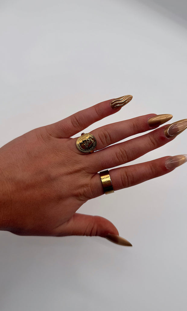 Constantine Ring