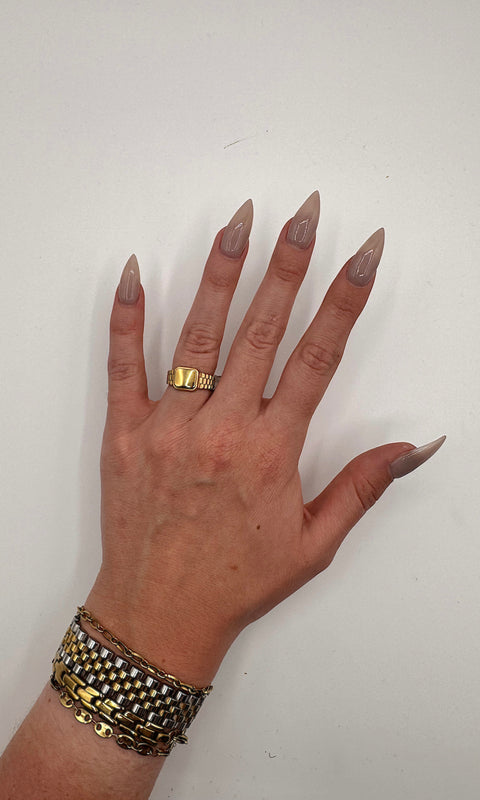 Traitor Ring