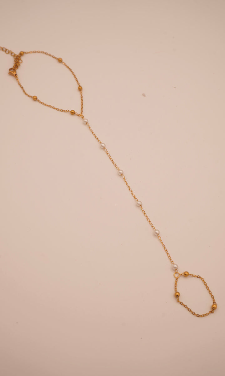 Femme Hand Chain