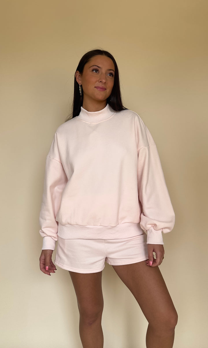 Lounge Life Short