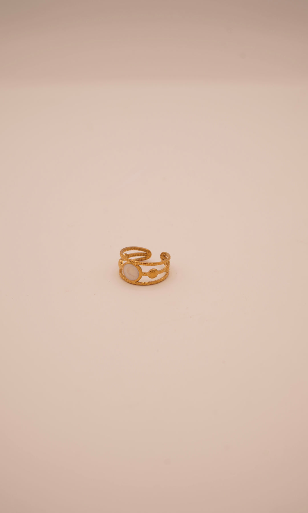 Francesca Ring