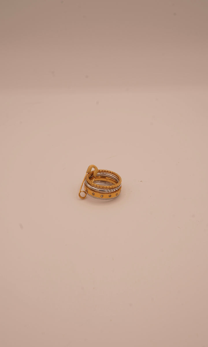 Farrah Ring