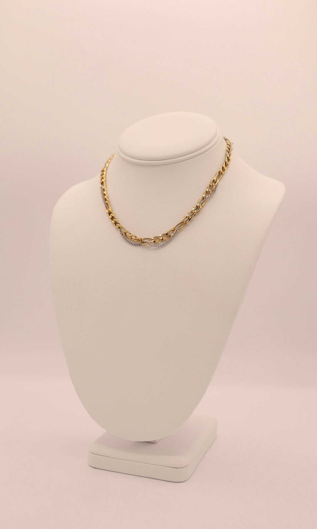 Elvin Necklace