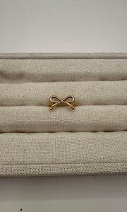 Feminine Ring