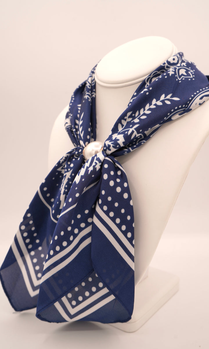 Rex Scarf Necklace