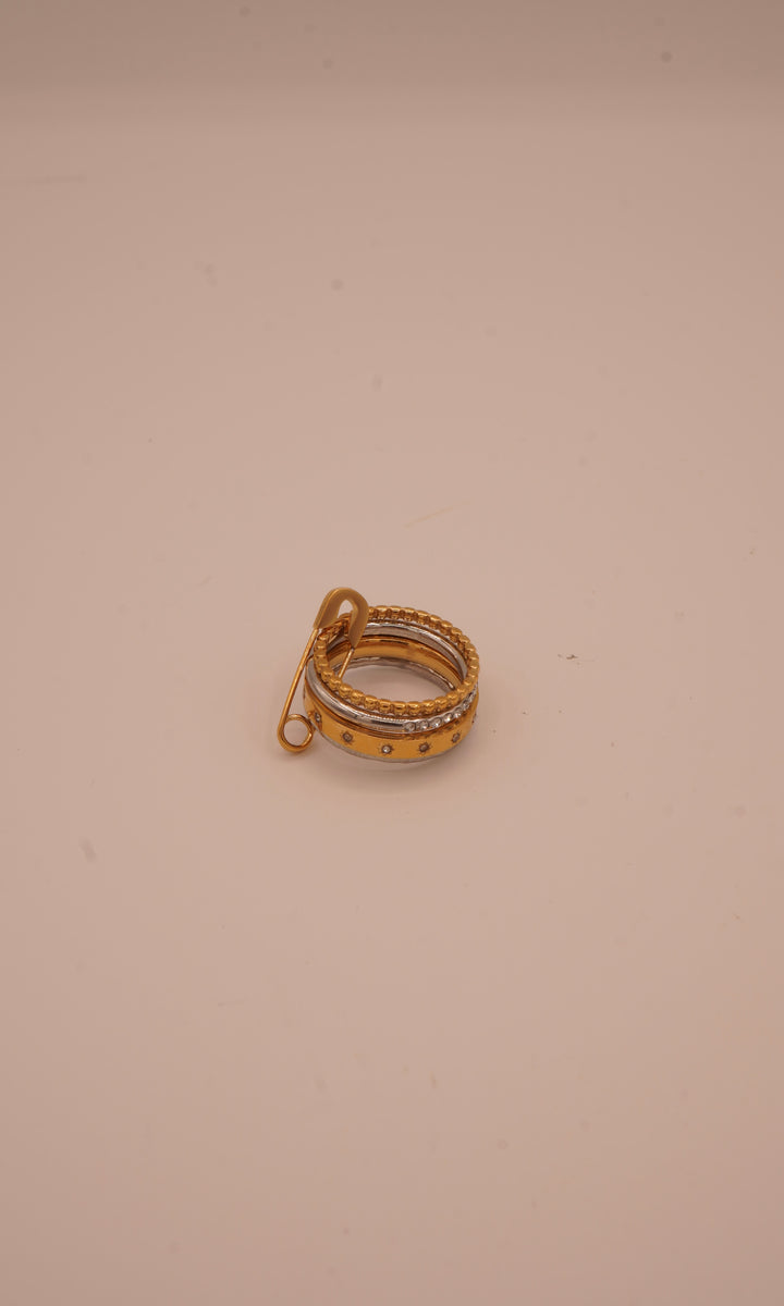 Farrah Ring