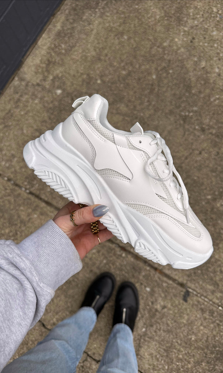 Day To Night Sneaker