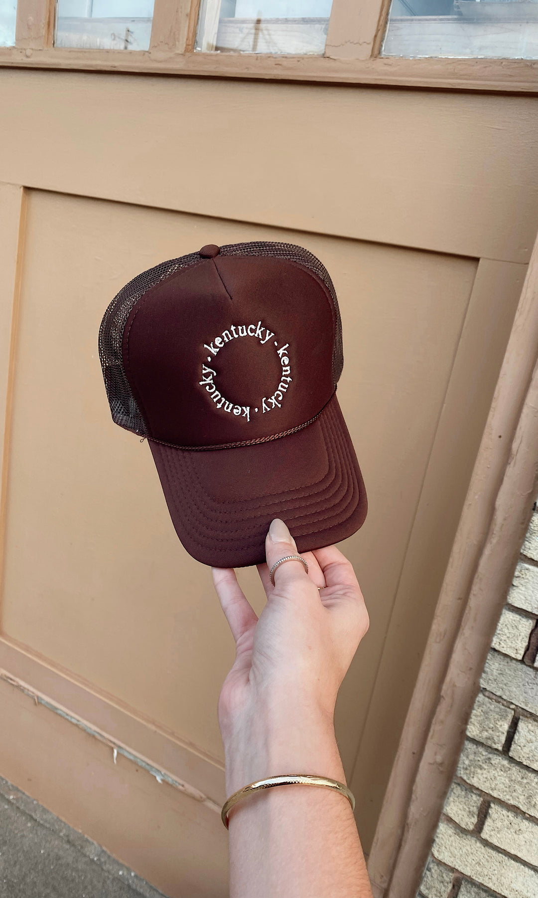 KY Circle Trucker
