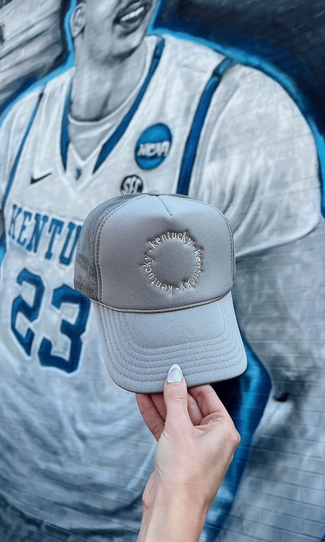 KY Circle Trucker